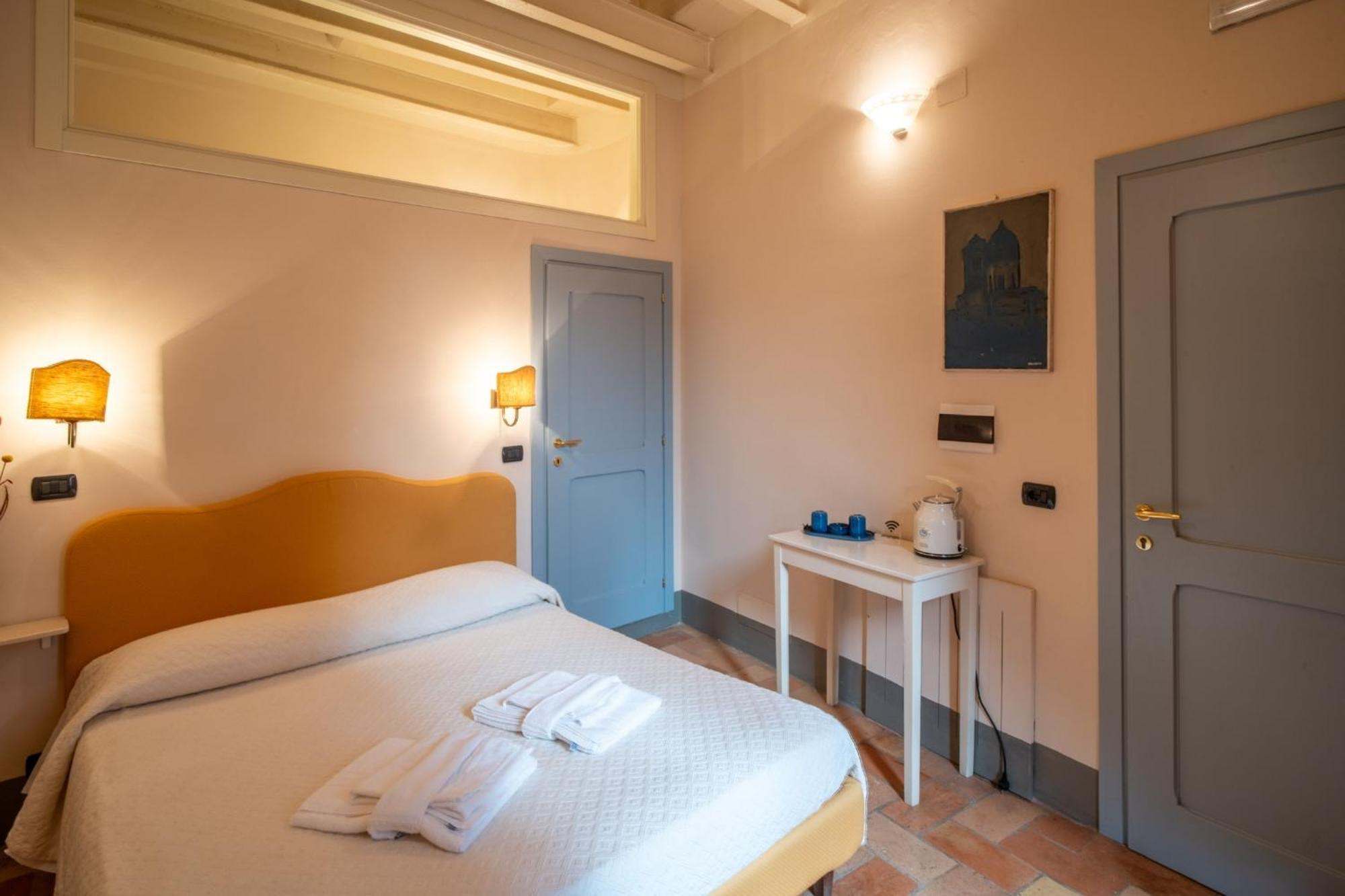 B&B Porta Perugina Bevagna Exterior photo
